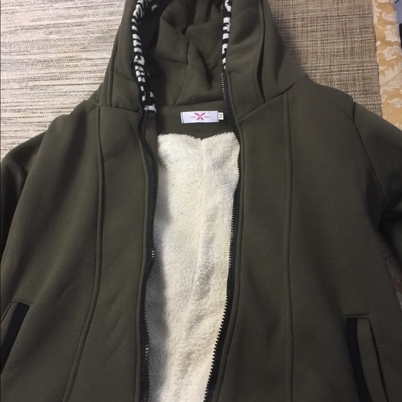 Jacket - Picture 2 of 2